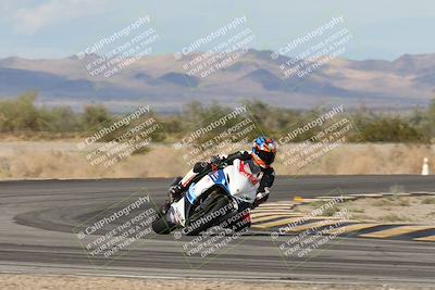 media/Nov-16-2025-Race Pace (Sun) [[8c5fa54630]]/Verified Riders/7-Turn 4 (1155am)/